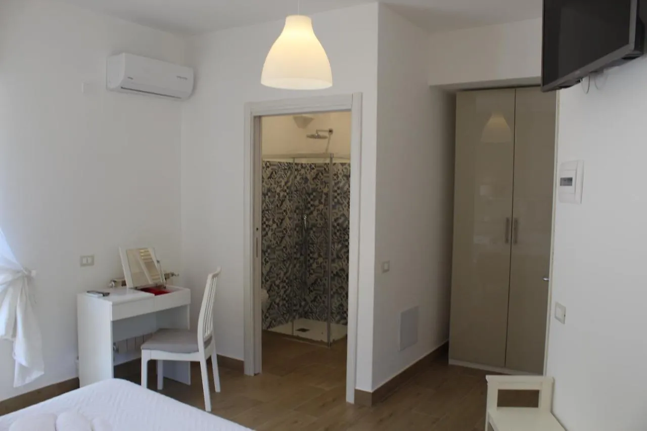 Bed & Breakfast B&B Casa Al Vicolo 2 Taormina Italy