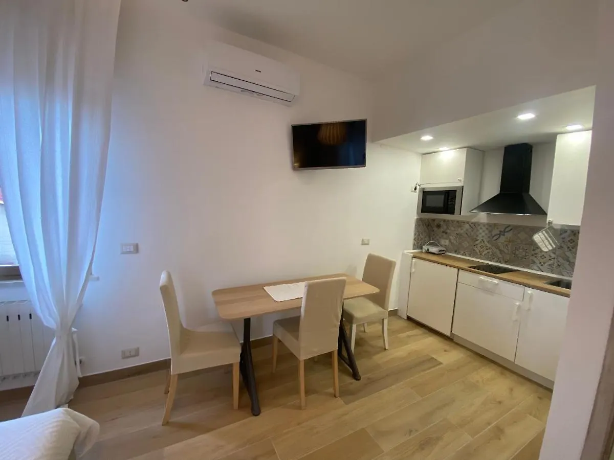 B&B Casa Al Vicolo 2 Taormina 0*,  Italy