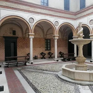 Foresteria Palazzo Guazzoni Zaccaria Cremona